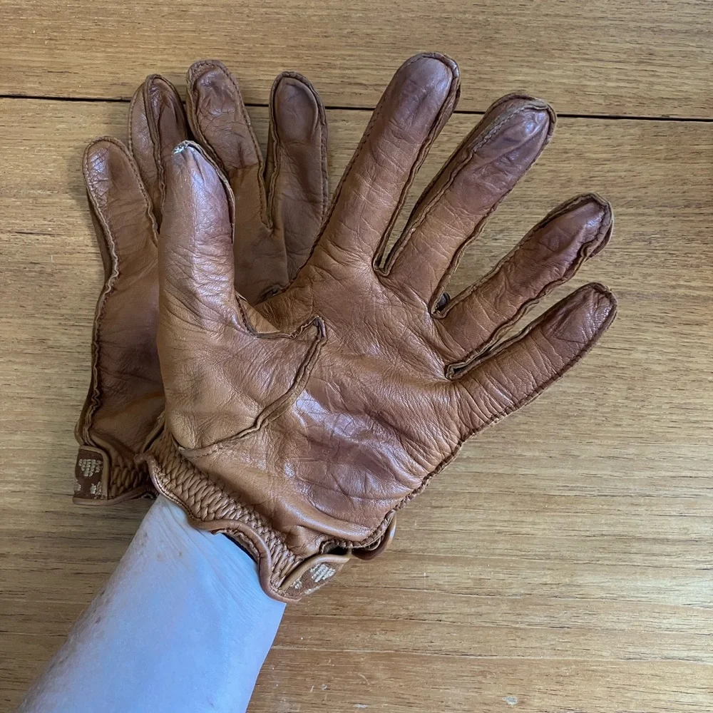 UGG Chestnut Brown Leather driving gloves - SM/MD